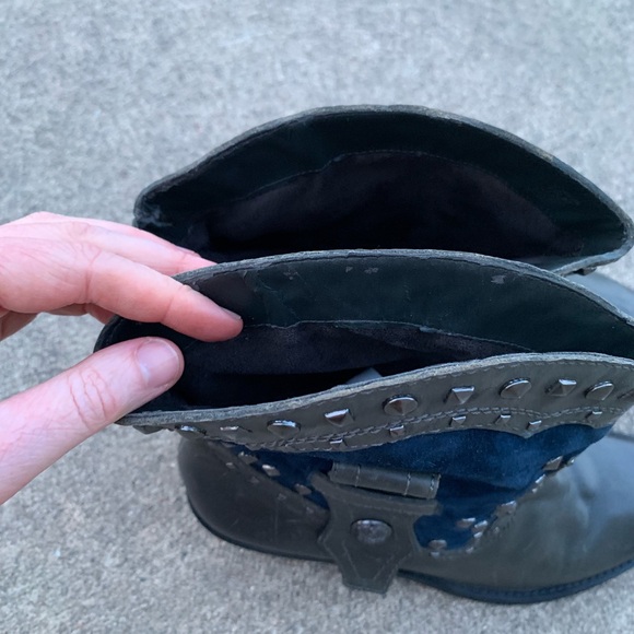 vince camuto •••navy & gray metal studded booties - Picture 11 of 11